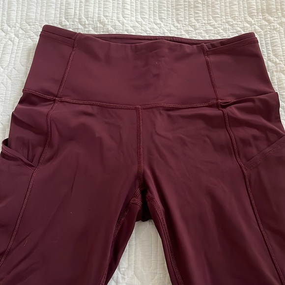 Lululemon Fast and Free High-Rise Crop - Picture 4 of 5